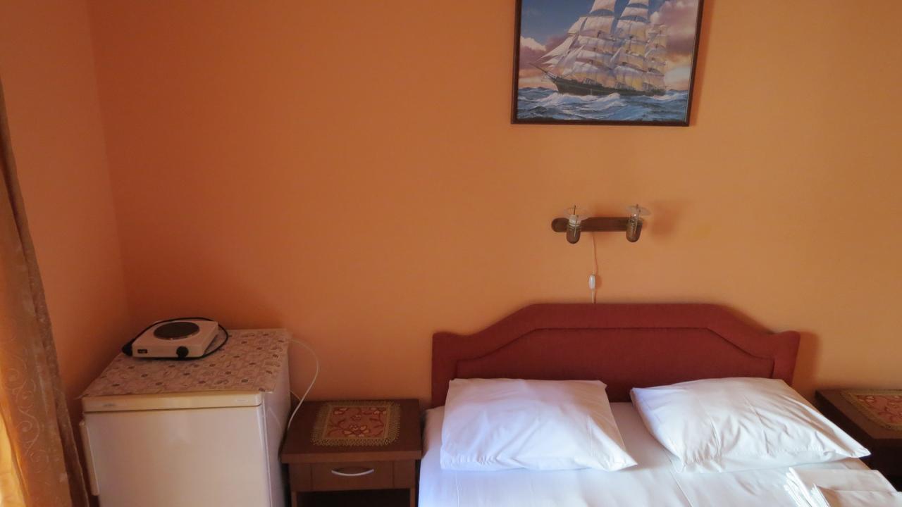 Oaza Hotel Petrovac Exterior foto